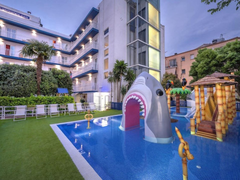 GHT Balmes Hotel, Aparthotel & Splash