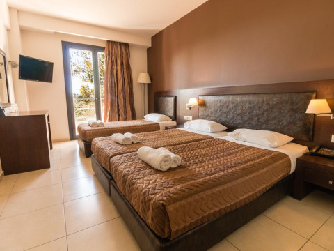 GIANNOULIS HOTEL - OLYMPIC BEACH