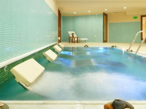GIANNOULIS - CAVO SPADA LUXURY SPORTS & LEISURE RESORT 