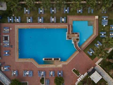 Giannoulis Santa Marina Beach Hotel