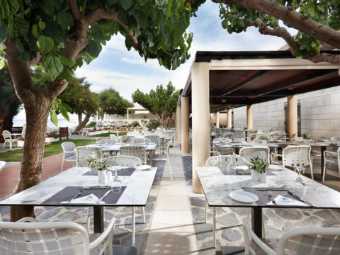 GIANNOULIS SANTA MARINA BEACH RESORT