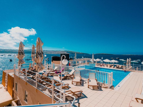 Gillieru Hotel