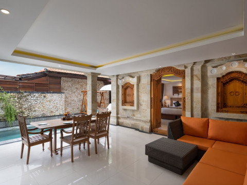 Giri Bhagawan Villas & Spa