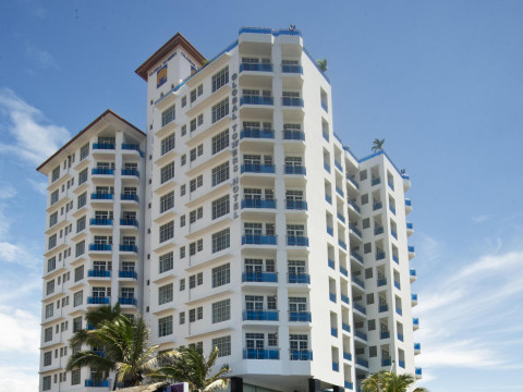 GLOBAL TOWERS HOTEL & APARTMENTS