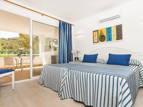 GLOBALES APARTAMENTOS MONTEMAR