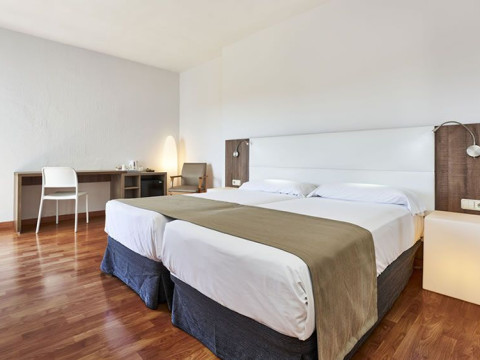 GLOBALES CALA VINA - ADULT ONLY-