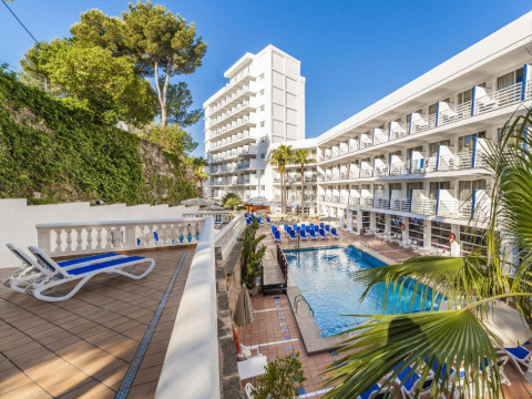 Hotel Globales Palmanova Palace