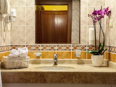 GOLDEN AGE CRYSTAL BODRUM