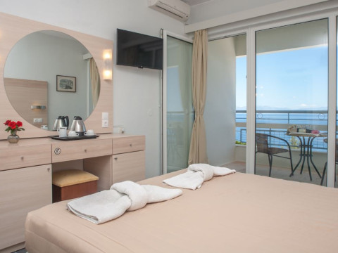 Golden Alexandros Hotel
