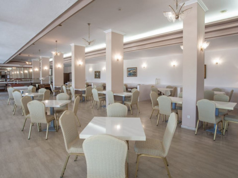 Golden Alexandros Hotel
