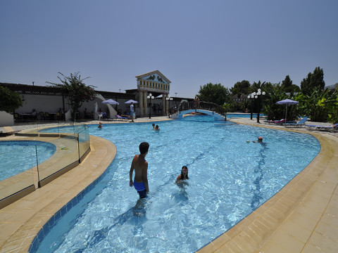VRISSIANA BEACH 