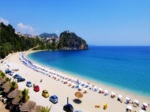 Golden Bay Suites & Maisonettes