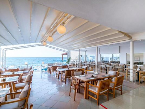 GOLDEN BEACH HOTEL