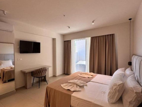 Golden Coast Suites