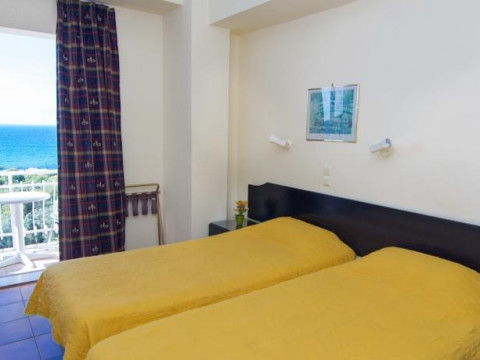 Golden Nests Hotel