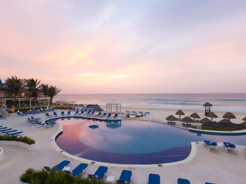 Golden Parnassus Resort