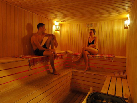 Hotel Golden Rock Beach