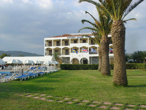 GOLDEN SANDS
