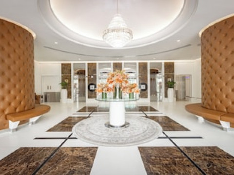 GOLDEN SANDS HOTEL & RESIDENCES