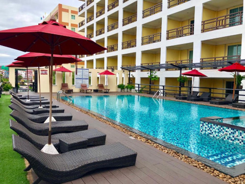 Golden Sea Pattaya