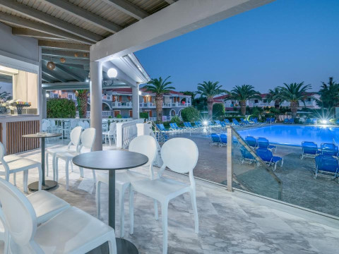 Golden Sun Hotel