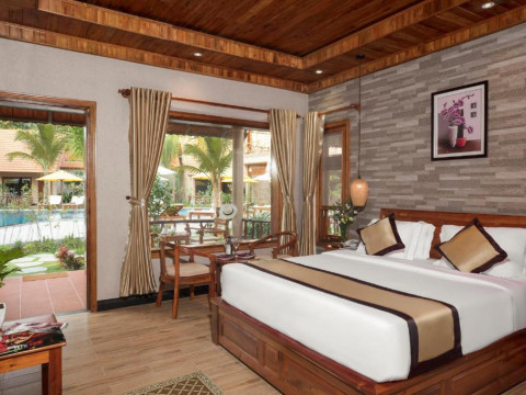 Golden Topaz Phu Quoc Resort