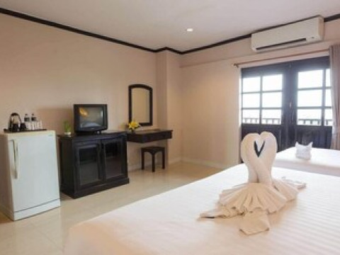 GOLDEN TULIP ESSENTIAL PATTAYA