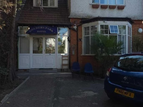 Golders Park Hotel