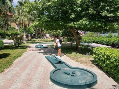 Alba Resort