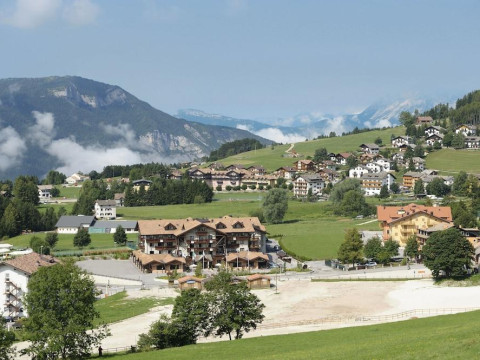 Golf Hotel