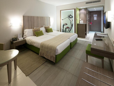 GOLF ROYAL HOTEL