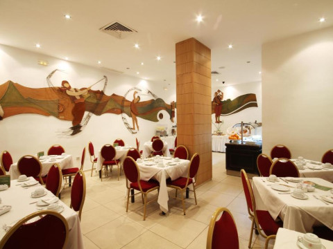 GOLF ROYAL HOTEL