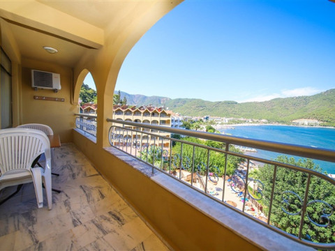 GOLMAR BEACH HOTEL
