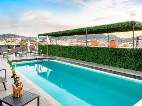 Gounod Hotel
