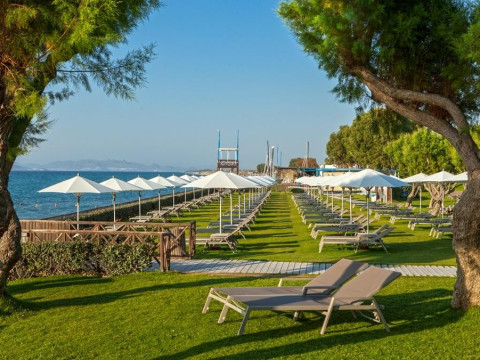 Neptune Luxury Resort