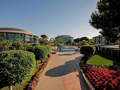 Calista Luxury Resort