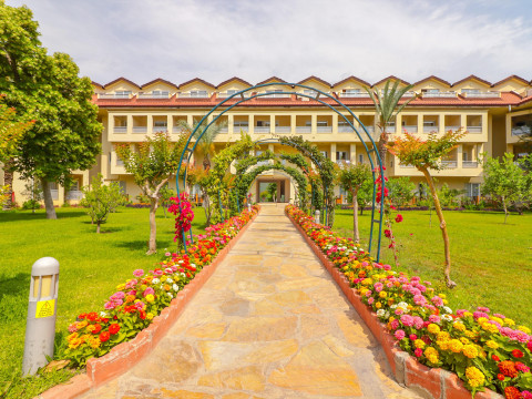 Queen's Park Le Jardin