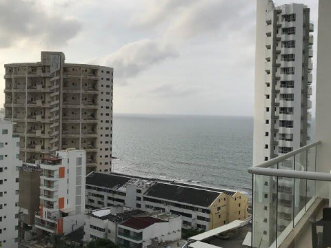 Gran Apartamento Con Vista A La Ciudad Amurallada