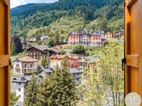 Gran Focolare In Ponte Di Legno