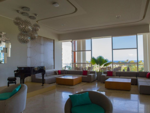 Gran Muthu Almirante Beach Hotel