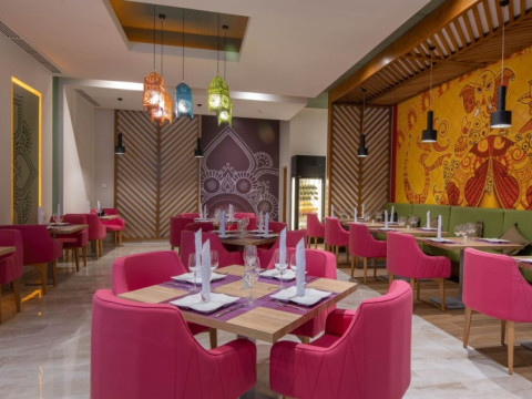 Gran Muthu Rainbow Hotel
