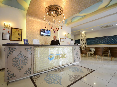 GRAND ANZAC HOTEL
