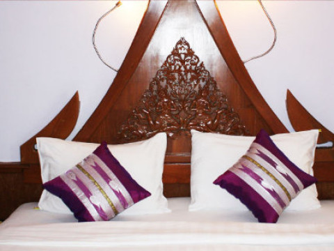 Grand Blue Hotel