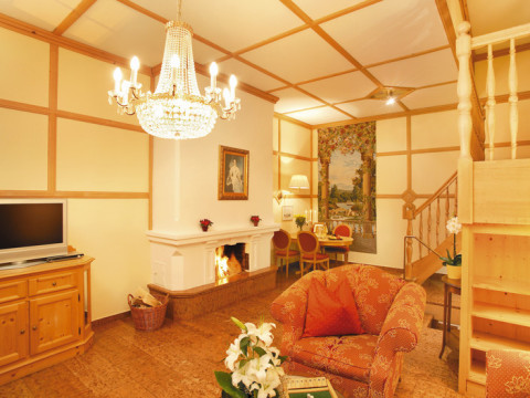 Grand Hotel