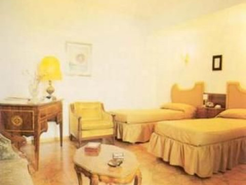 GRAND HOTEL EXCELSIOR