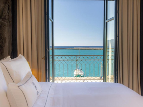Grand Hotel Kalamata