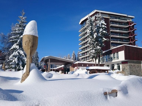 MURGAVETS HOTEL