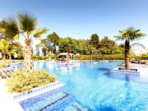 Grand Hotel & SPA Primoretz