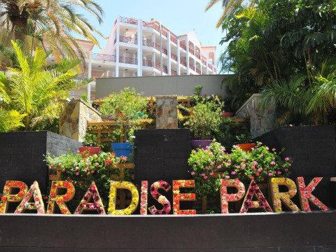 GRAND MILAN HOTEL