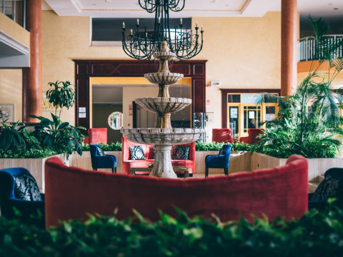 Grand Muthu Golf Plaza